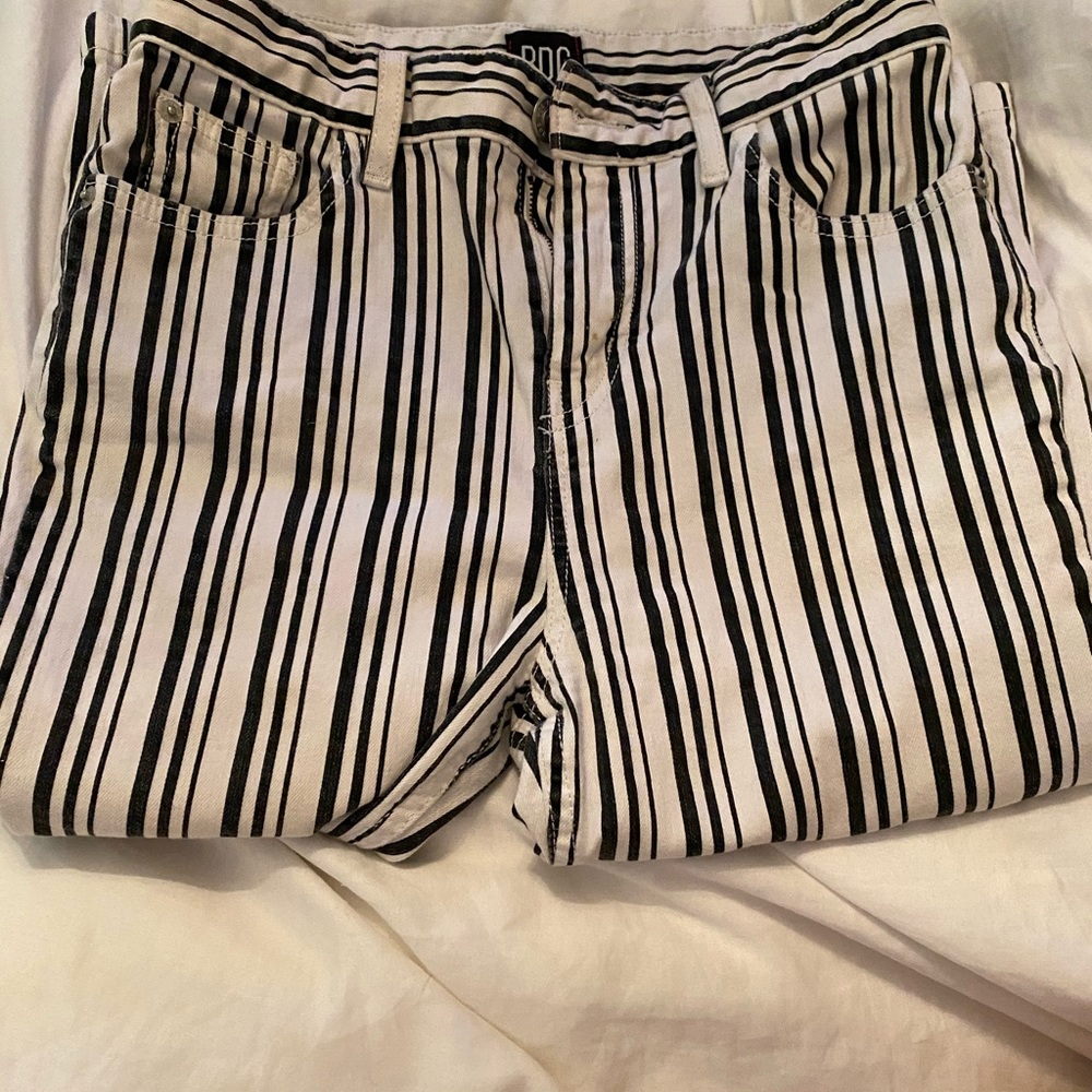 Urban outfitters BDG Black and White Stripped Jean